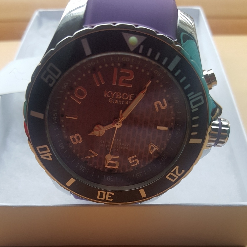 Kyboe Silver Series 48mm Watch.NWT